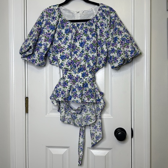 TALULAH Vibrant Floral Blouse with Puff Sleeves size Small - Picture 4 of 10